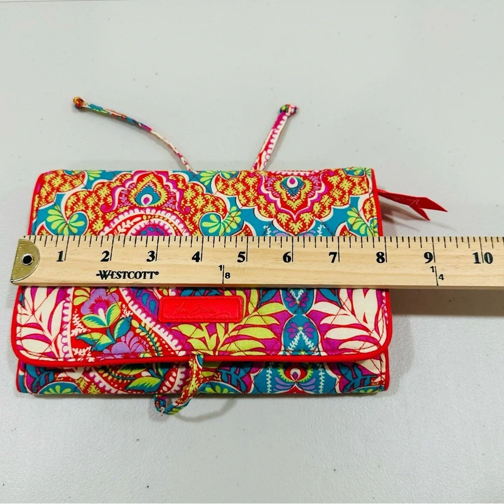 Vera Bradley Trifold Wallet‎ in "Paisley in Paradise" Pattern - Picture 2 of 6